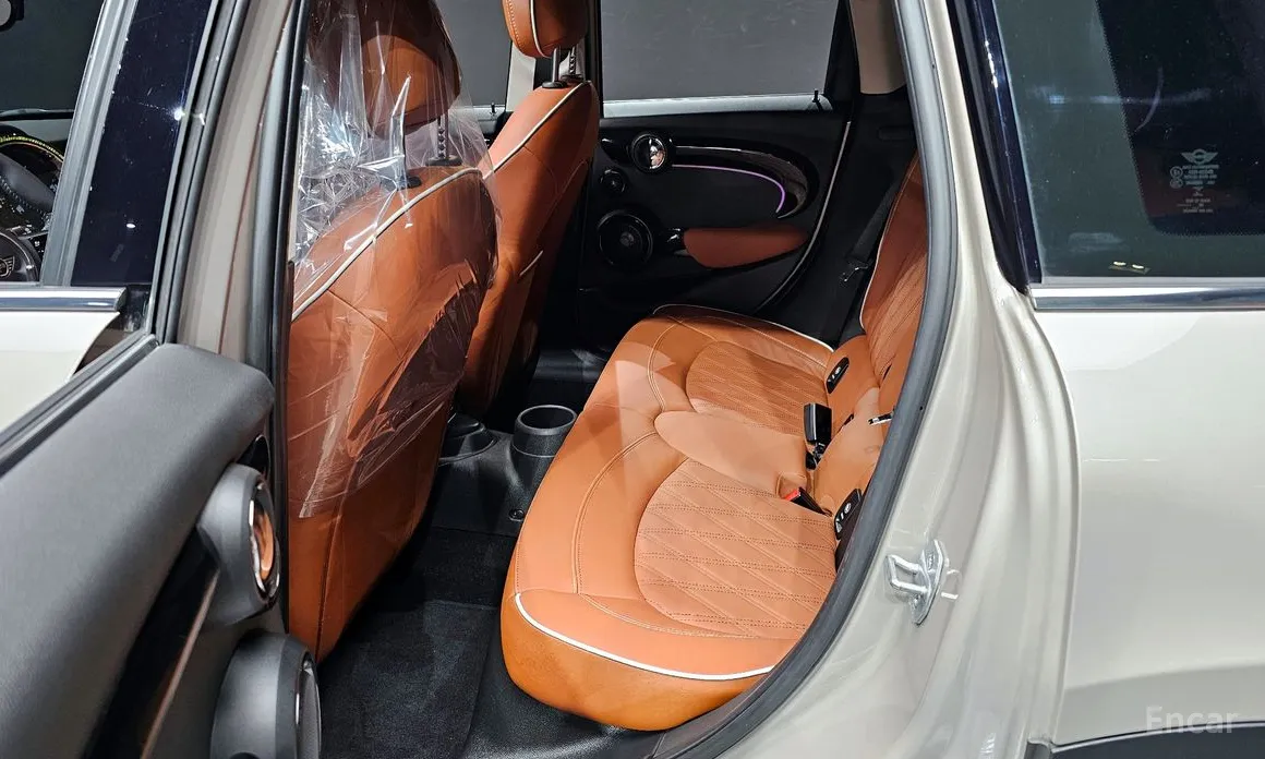 Фото 12 - Mini Cooper