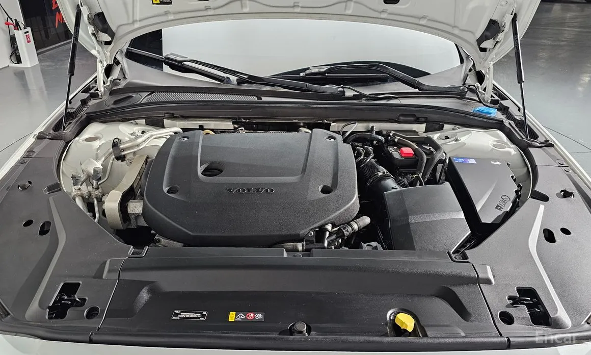 Фото 6 - Volvo S90