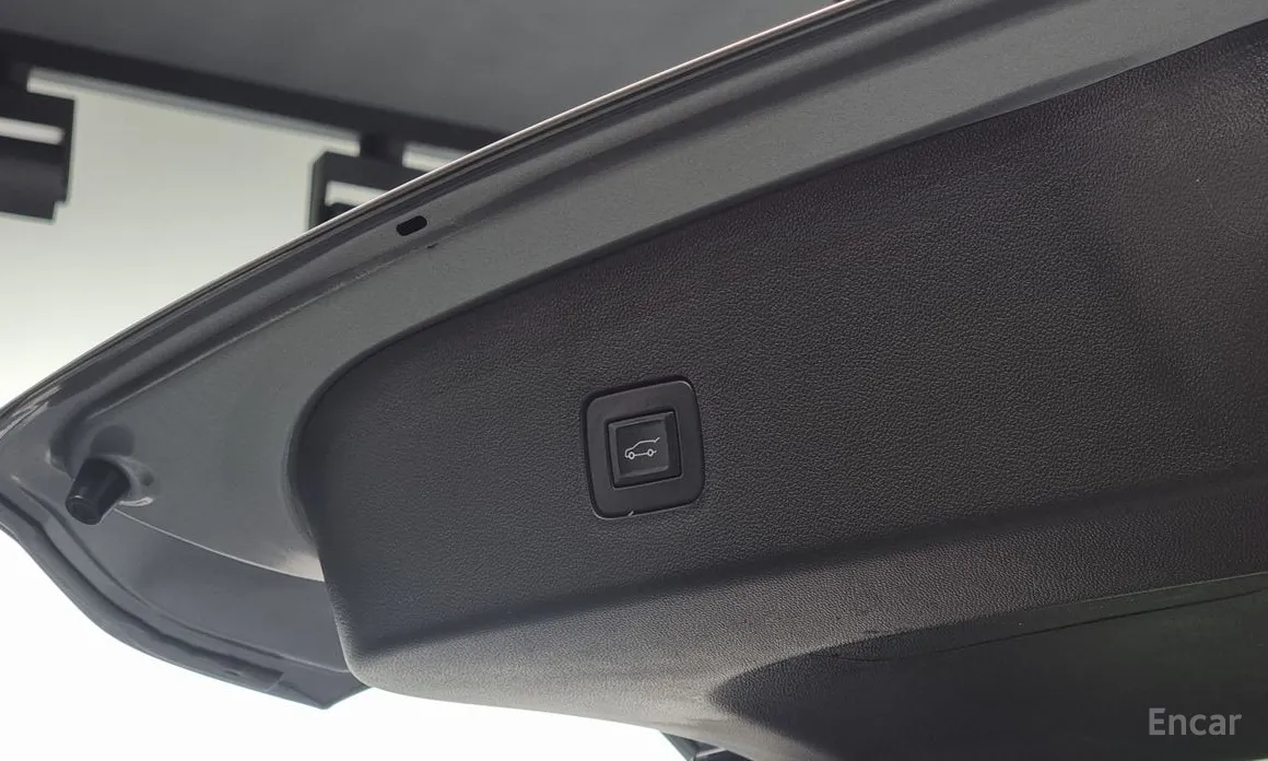 Photo 19 - Chevrolet Trax