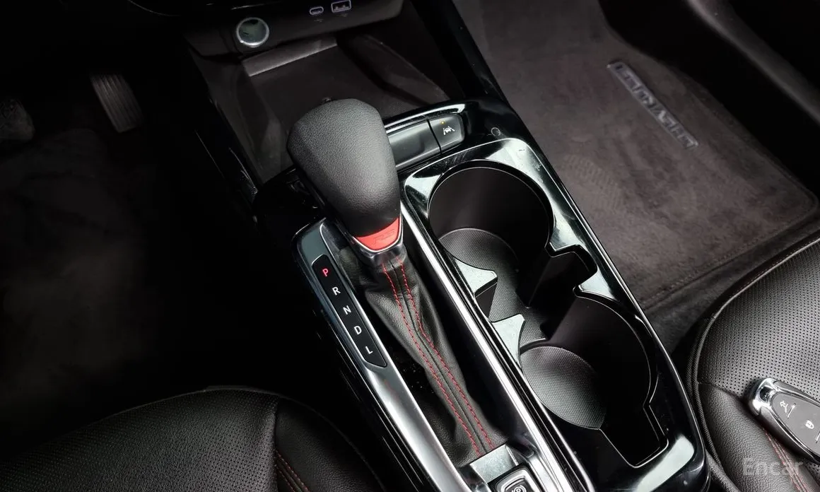 Photo 9 - Chevrolet Trax