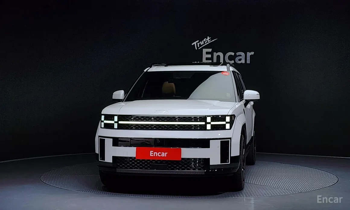 Фото 3 - Hyundai Santa Fe