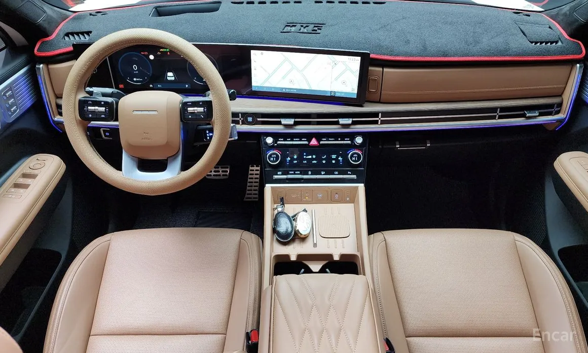 Фото 7 - Hyundai Santa Fe