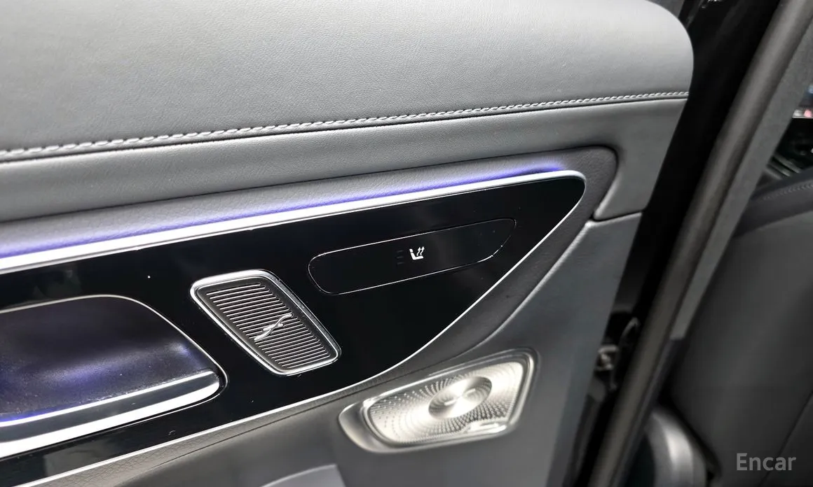 Фото 18 - Mercedes-Benz GLC-Class