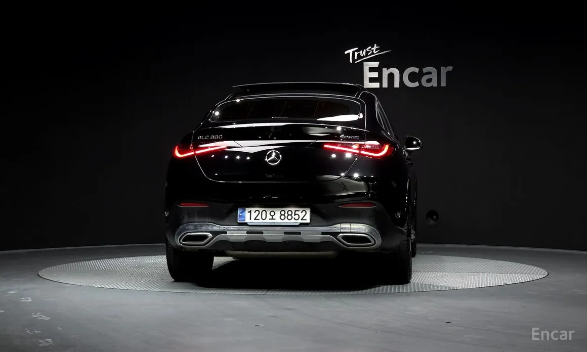 Фото 4 - Mercedes-Benz GLC-Class