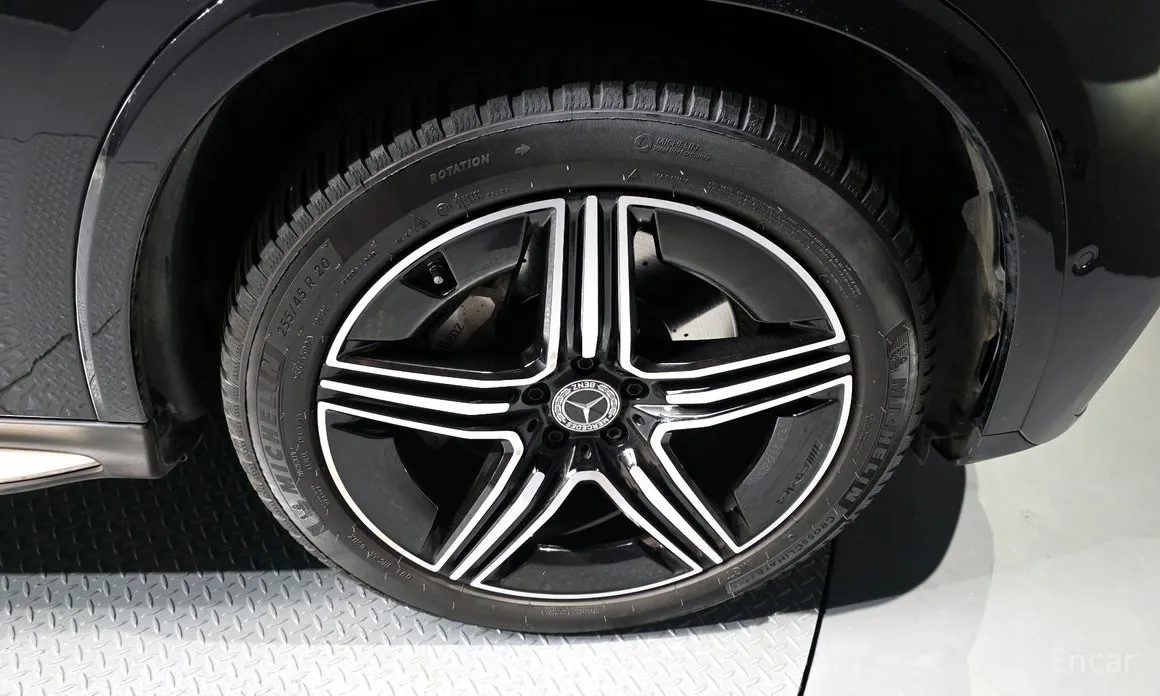 Фото 5 - Mercedes-Benz GLC-Class