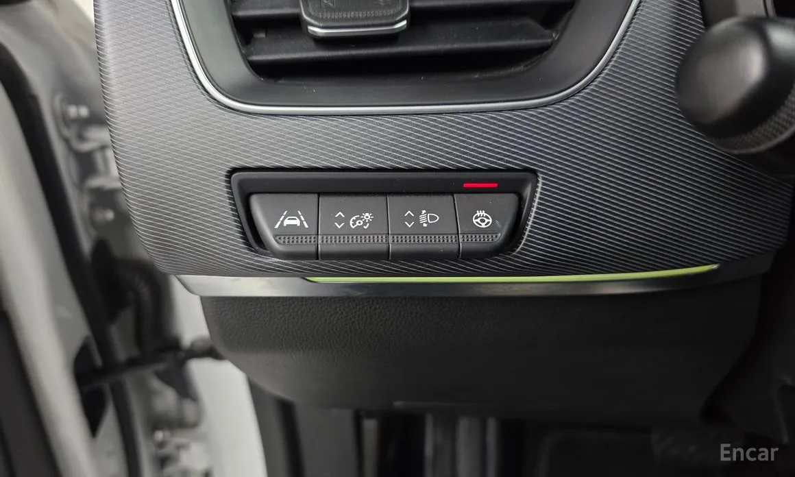 Фото 18 - Renault XM3