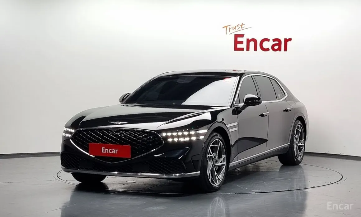 Фото 1 - Genesis G90