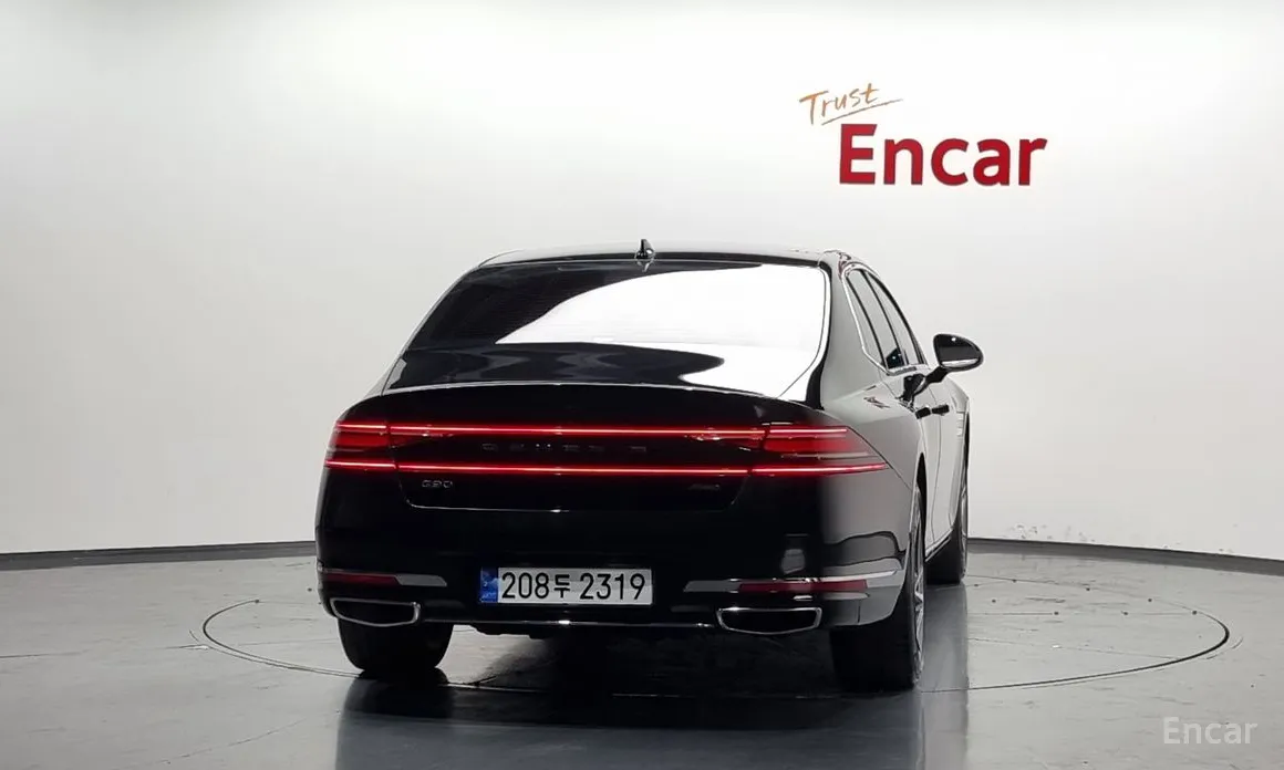 Фото 4 - Genesis G90