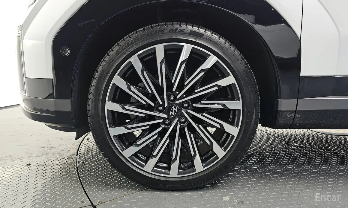 Фото 5 - Hyundai Santa Fe