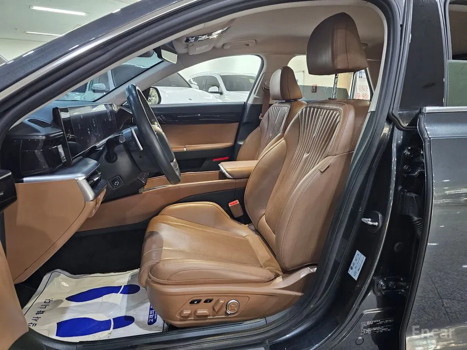 Фото 10 - Hyundai Grandeur