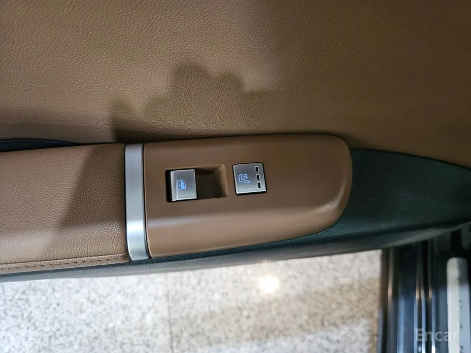 Фото 18 - Hyundai Grandeur