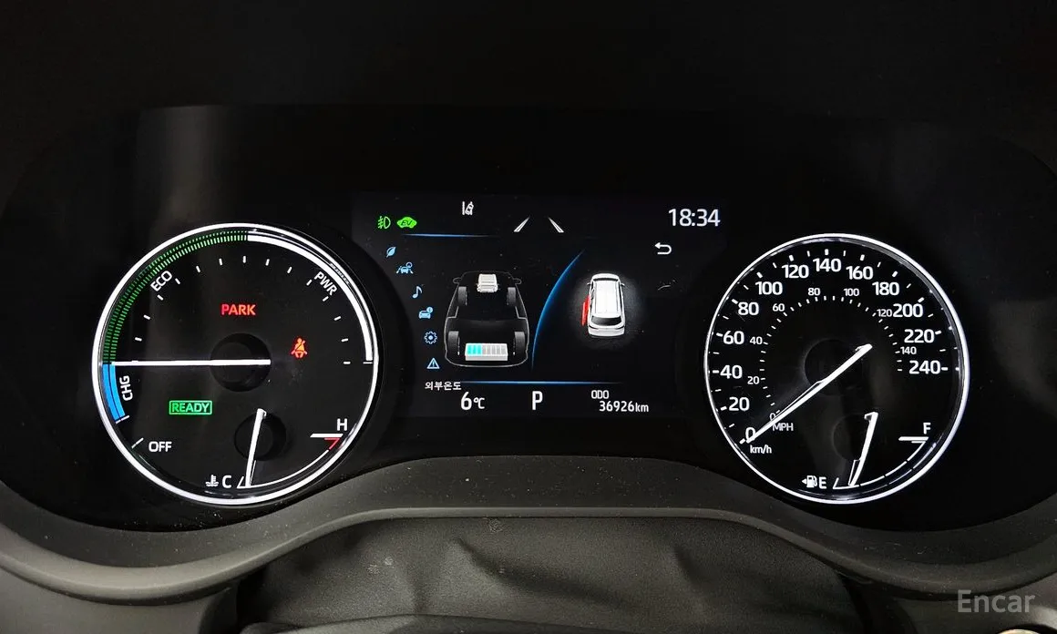 Фото 8 - Toyota Sienna