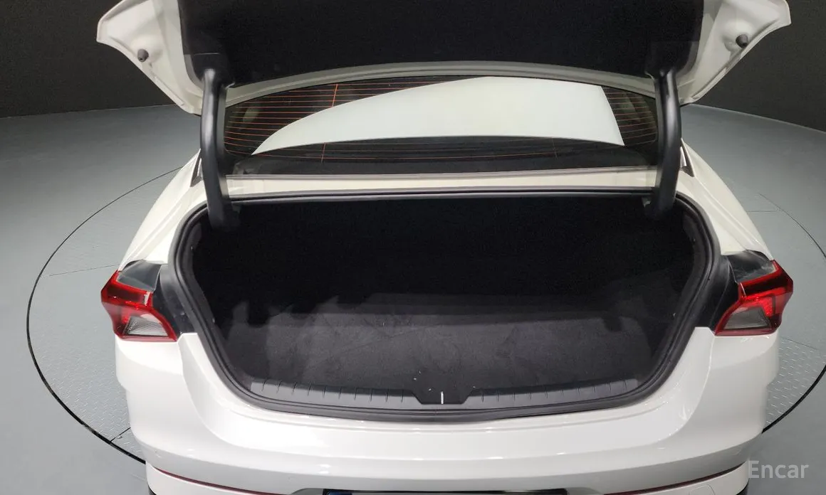 Фото 20 - Kia K5