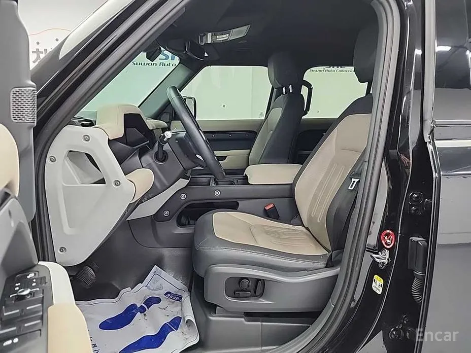 Фото 9 - Land Rover Defender