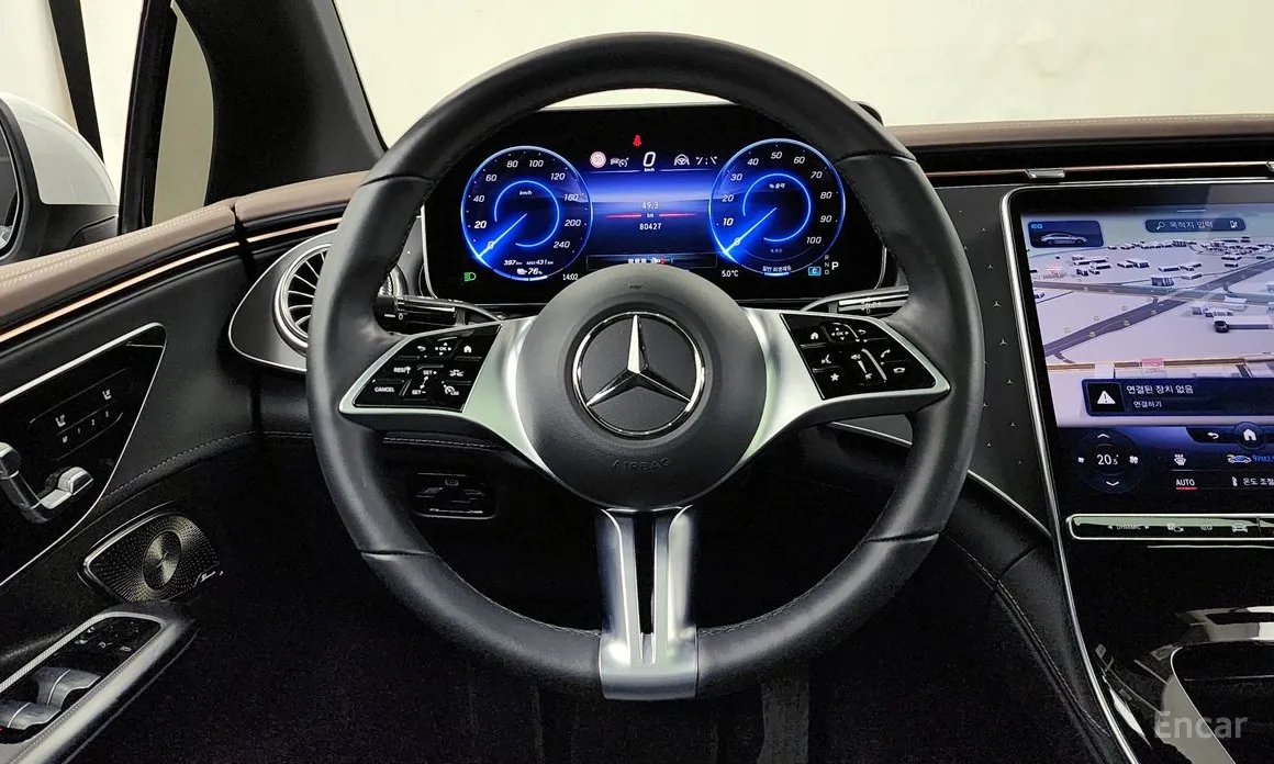 Фото 13 - Mercedes-Benz EQE