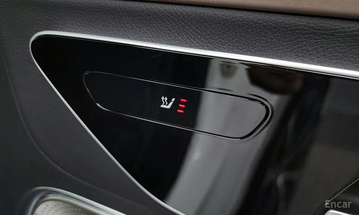 Фото 19 - Mercedes-Benz EQE