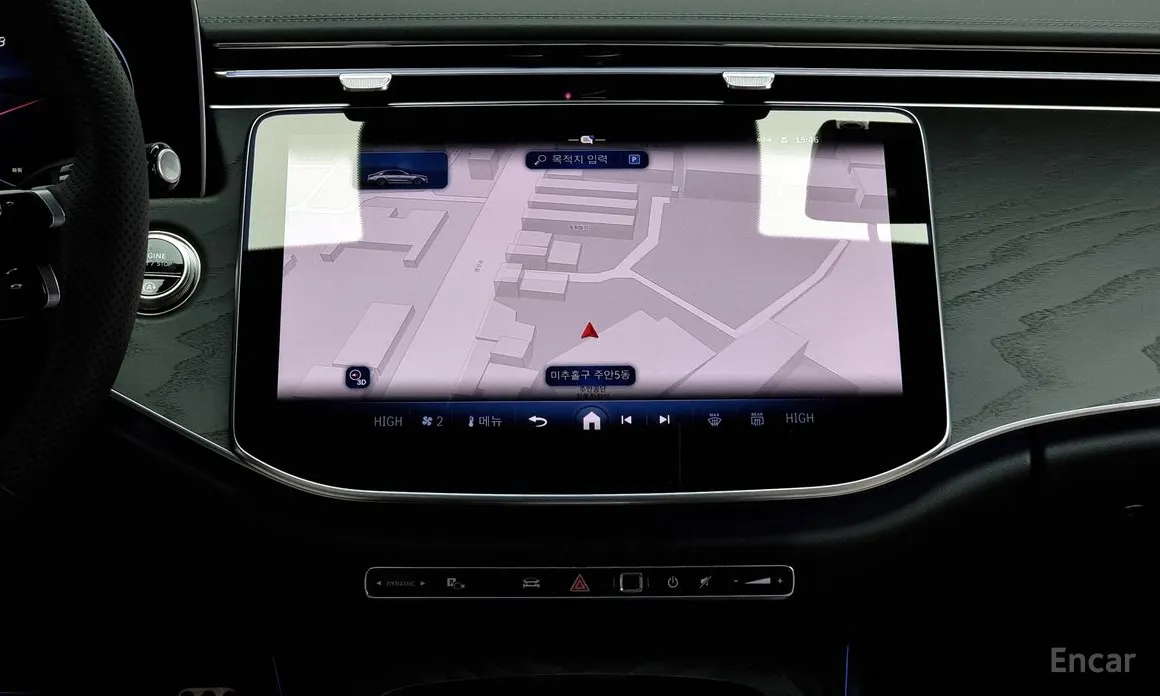 Фото 14 - Mercedes-Benz E-Class