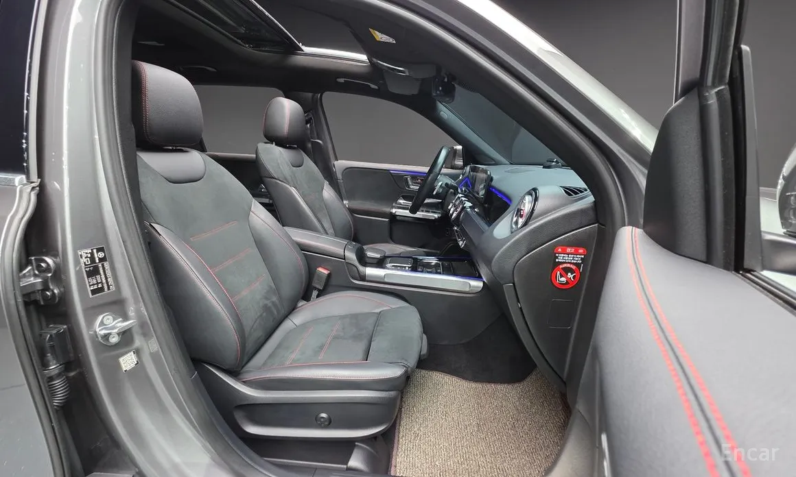 Фото 10 - Mercedes-Benz GLB-Class