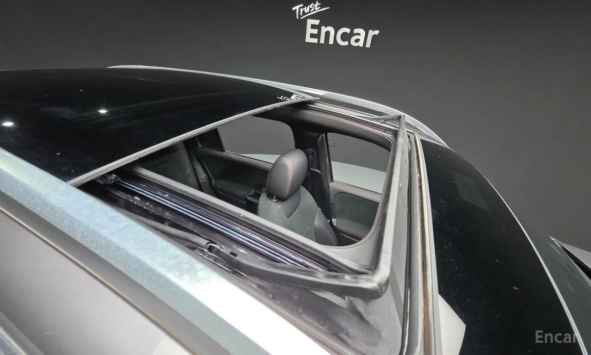 Фото 11 - Mercedes-Benz GLB-Class