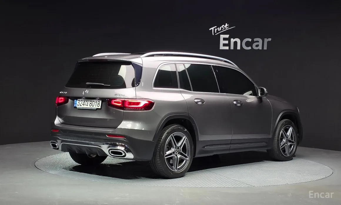 Фото 2 - Mercedes-Benz GLB-Class