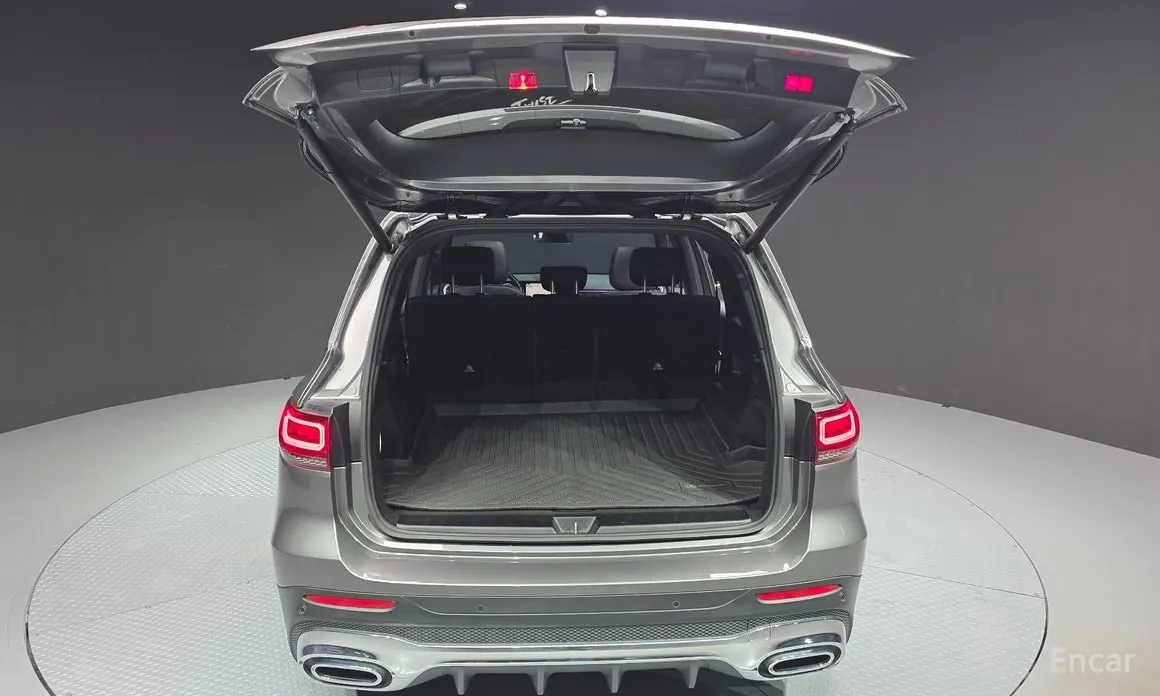 Фото 20 - Mercedes-Benz GLB-Class