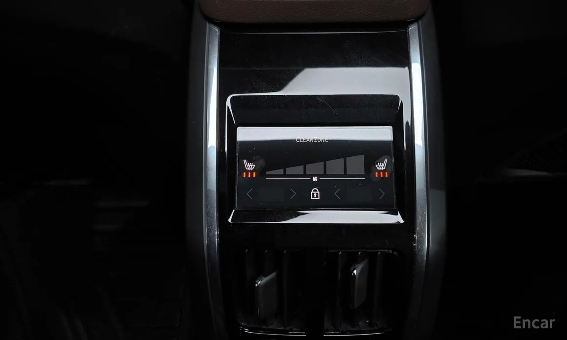 Фото 19 - Volvo S90