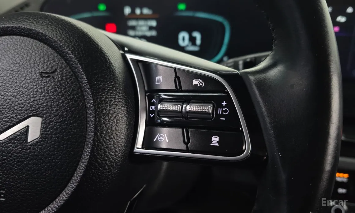 Фото 17 - Kia Seltos