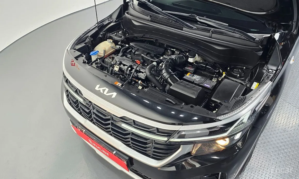 Фото 18 - Kia Seltos