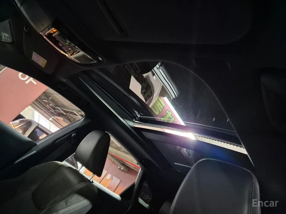 Фото 18 - Lexus RX