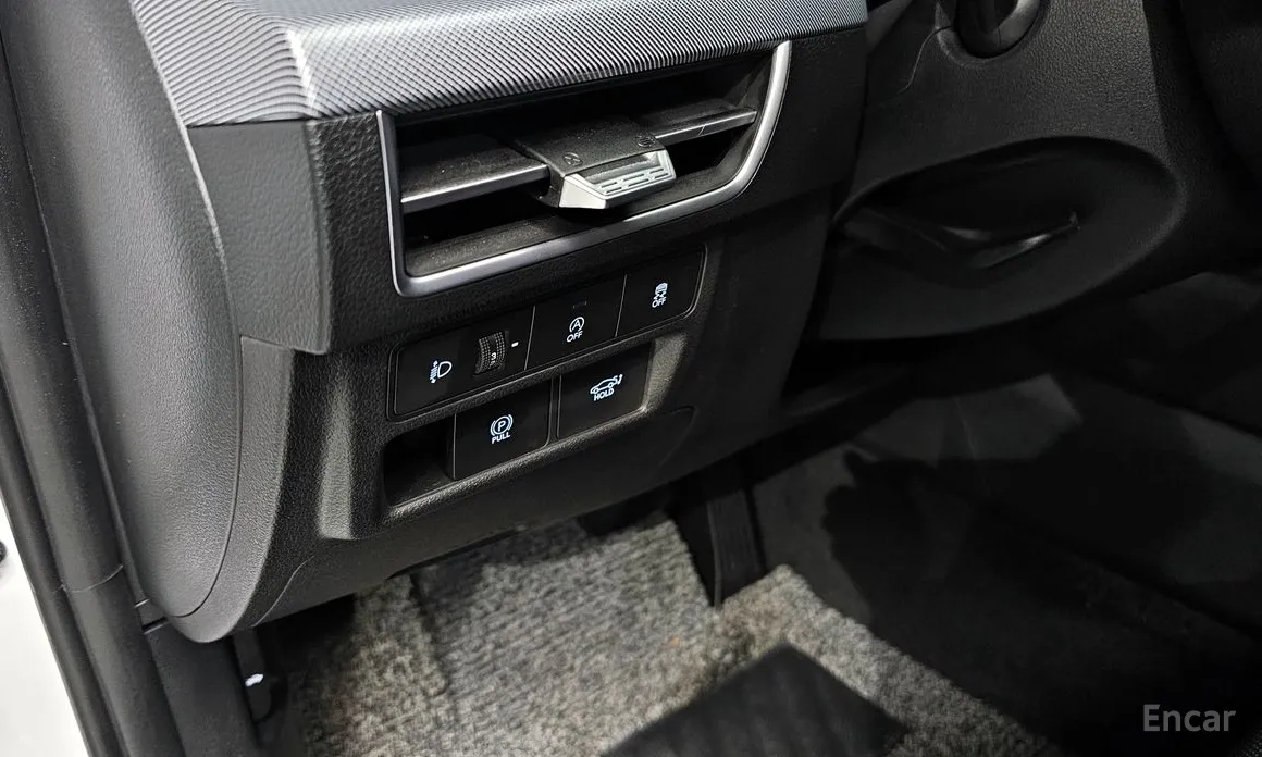 Фото 16 - Hyundai Sonata