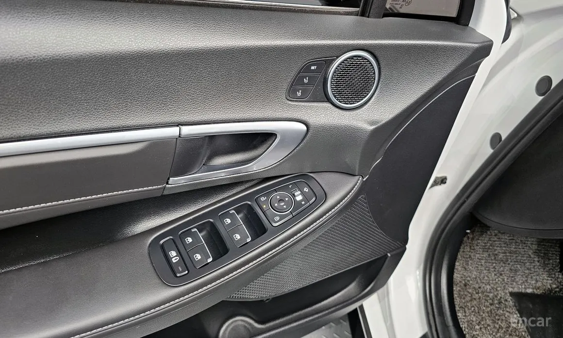 Фото 18 - Hyundai Sonata