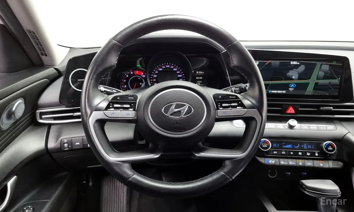 Фото 13 - Hyundai Avante