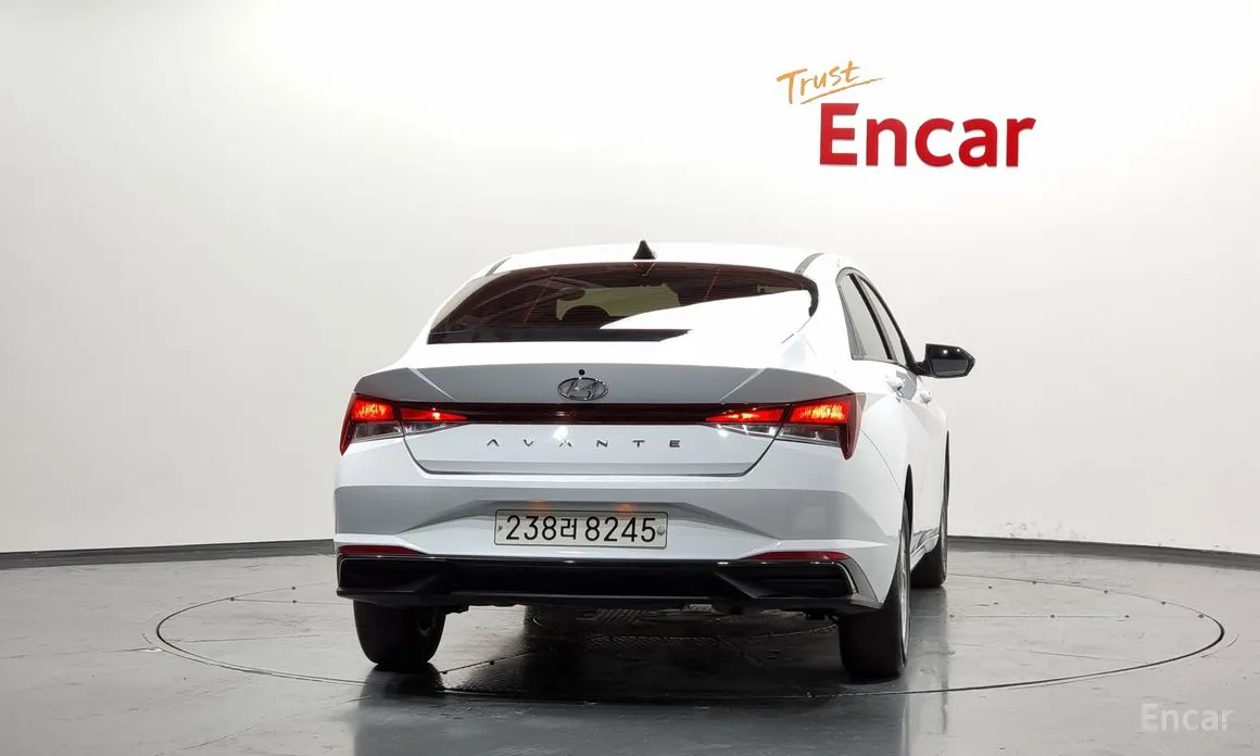 Фото 4 - Hyundai Avante