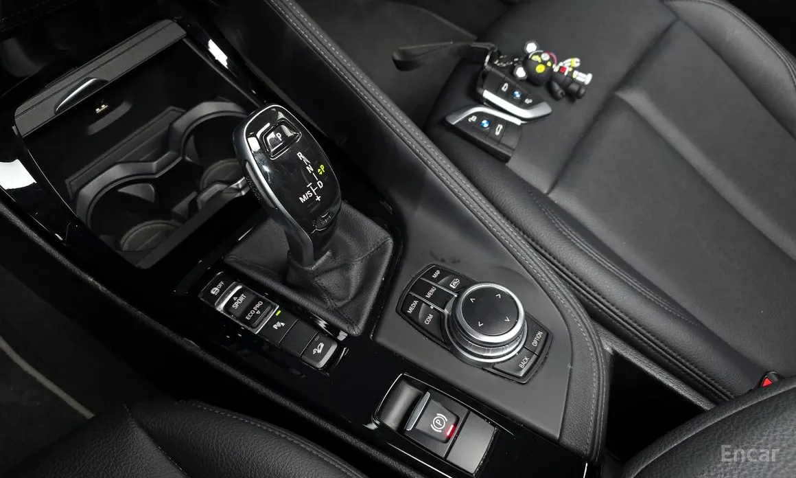 Фото 9 - BMW X1