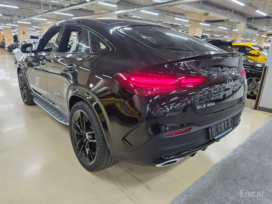 Фото 3 - Mercedes-Benz GLE-Class