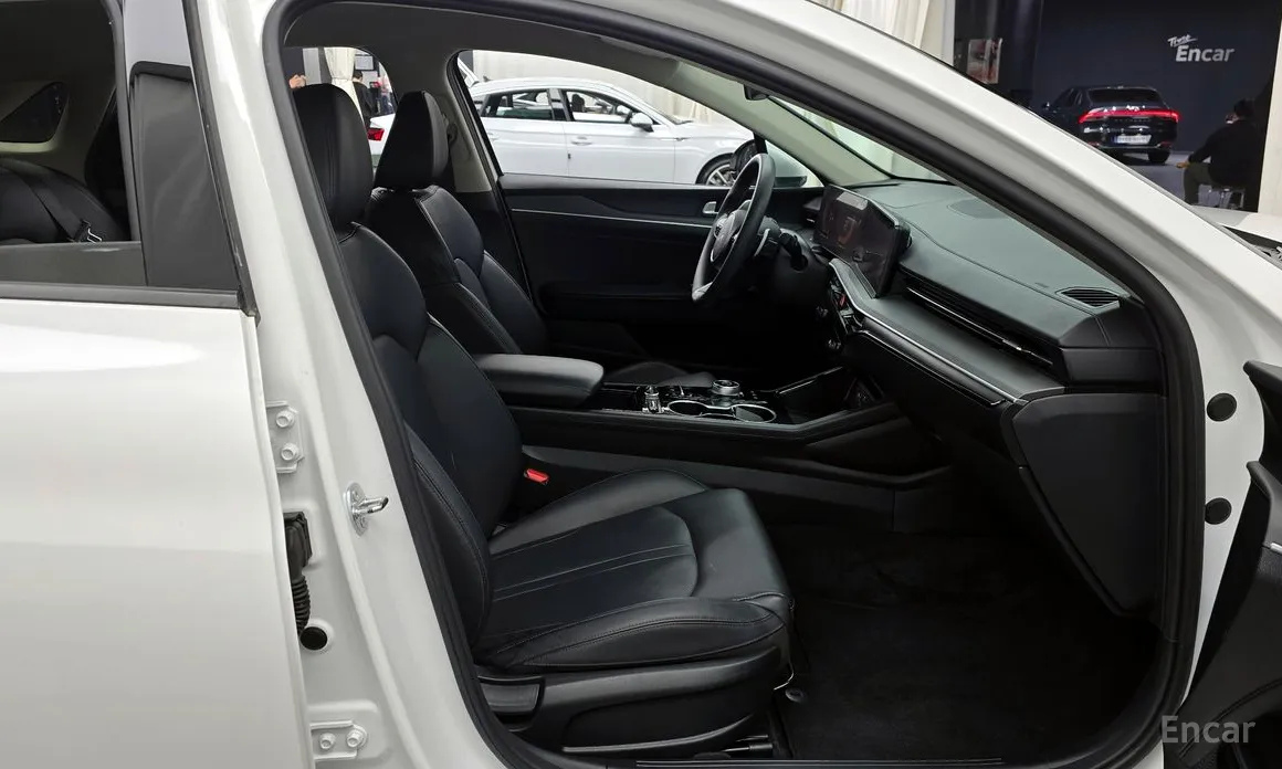 Фото 11 - Kia K5