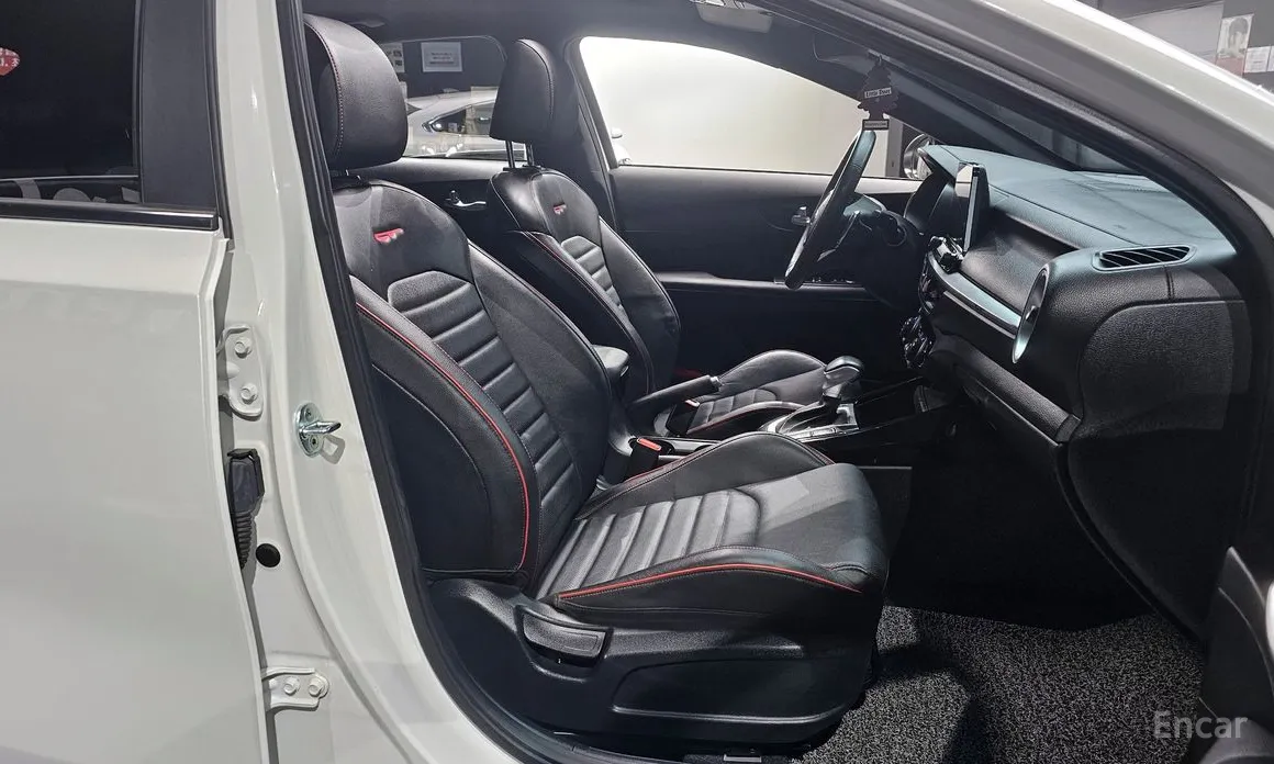 Фото 10 - Kia K3