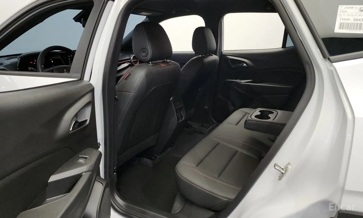 Фото 11 - Chevrolet Trax