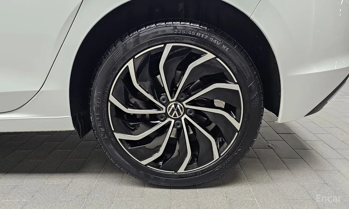 Фото 5 - Volkswagen Golf