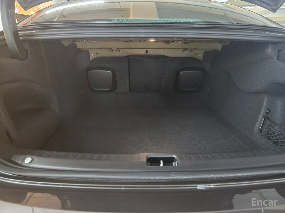 Фото 12 - Volvo S90