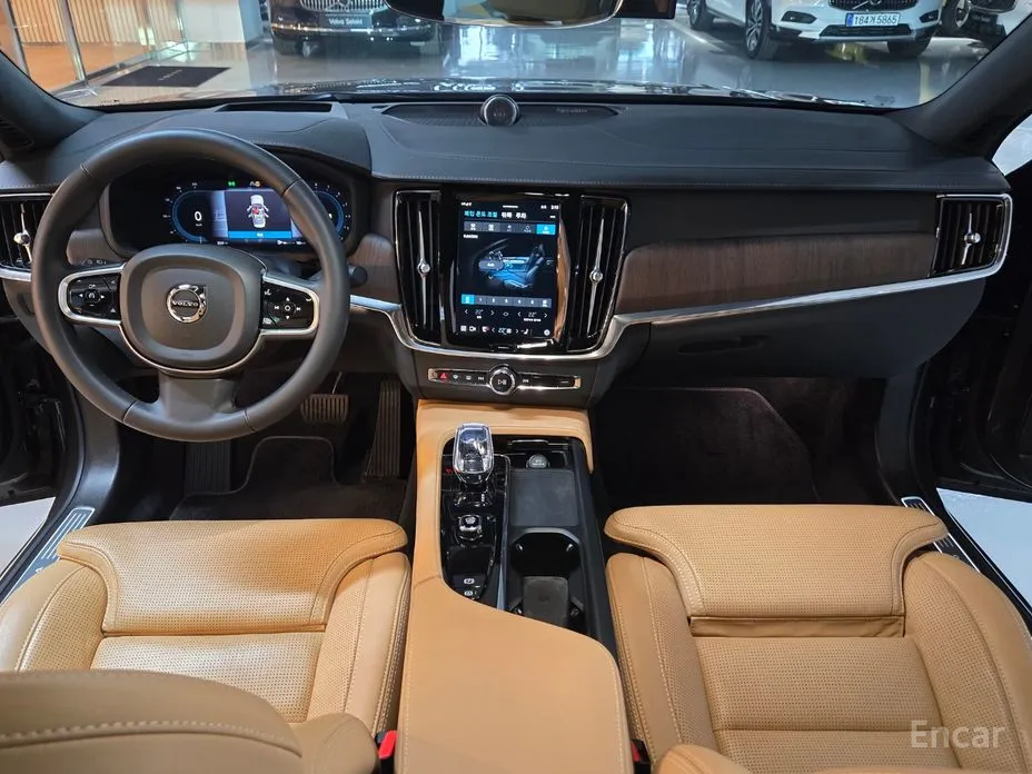 Фото 6 - Volvo S90