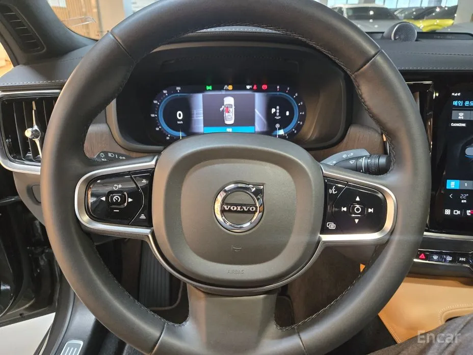 Фото 7 - Volvo S90