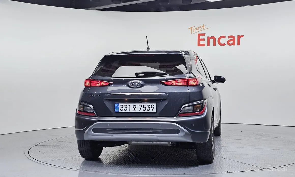 Фото 4 - Hyundai Kona