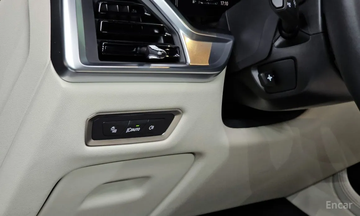 Фото 15 - BMW X7