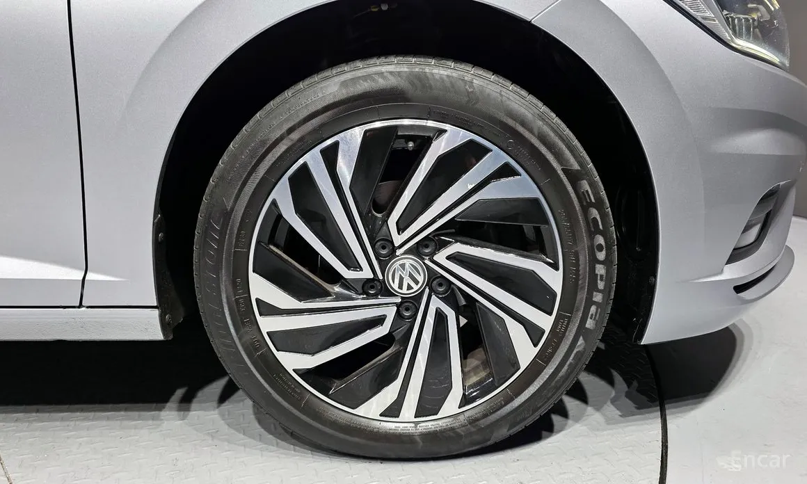 Фото 5 - Volkswagen Jetta