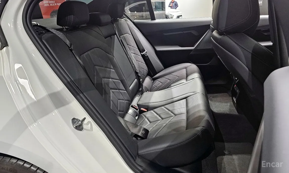 Фото 12 - BMW 5 Series