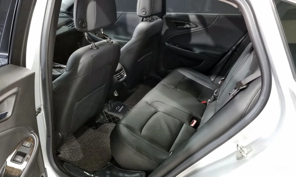 Фото 7 - Chevrolet Malibu