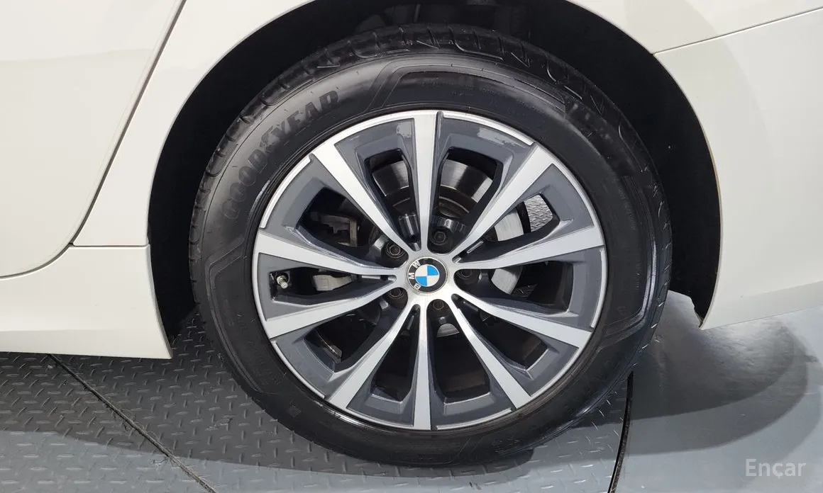 Фото 5 - BMW 3 Series