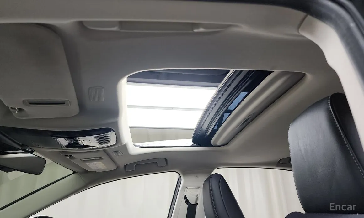 Фото 17 - Lexus NX