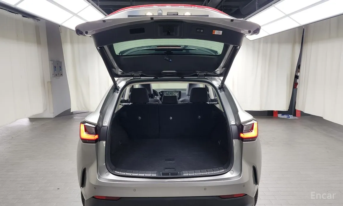 Фото 20 - Lexus NX